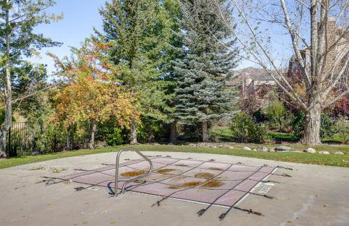 Ski, Hike and Relax Eden Condo with Hot Tub Access - Photo 35