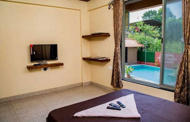 Seasons The Resort - Photo 4