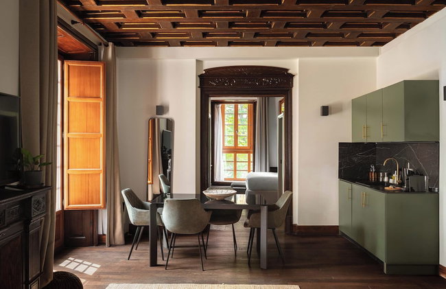 Limehome Vitoria Palacio de los Álava-Velasco - Foto 1