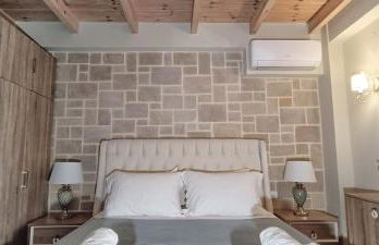 Elena Villa - Foto 16