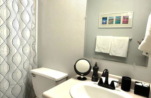 Seaside Escape downtown Meridian - Foto 24