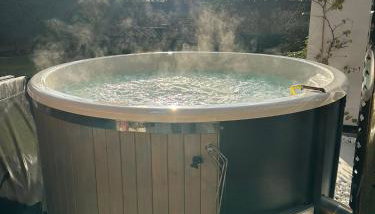 Island Retreat with HotTub - Foto 3