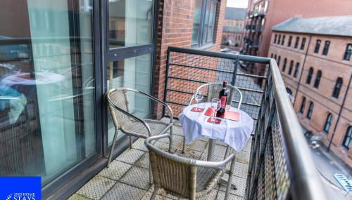 2ndHomeStays-Digbeth-B12 I Large Stylish 2-Bed Apartment I Ensuite I Sleeps 6 I Free Parking & WiFi I Perfect for Work Stays, Relocations & Holiday I Near Birmingham Project Sites & Attractions - Foto 3