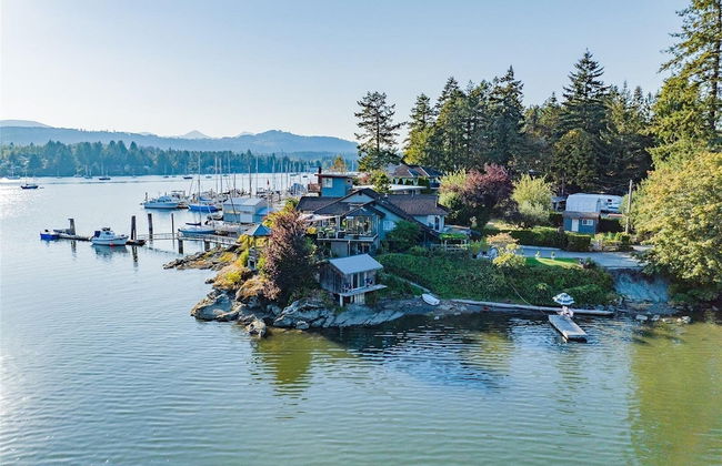 Suite at Trails End Beach House - Photo 18