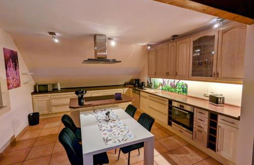 Große Schönheit mit Panoramablick - Foto 8