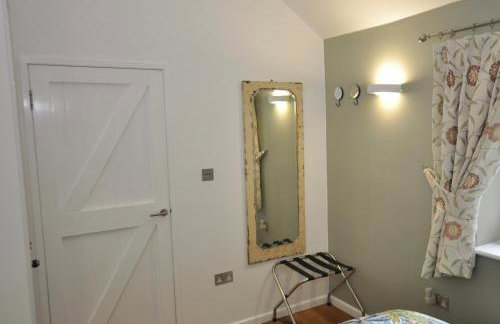 Sennen Cove, The Hedgerows, near 14 beaches, - Photo 10