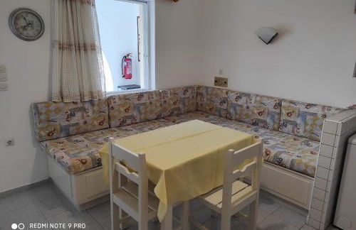 ZERVOS STUDIOS AND APARTMENTS - Foto 39