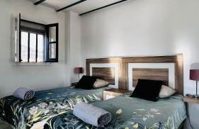 NEW penthouse with amazing views - Photo 35