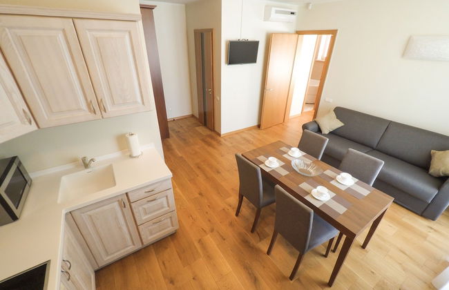 BaltHouse - Photo 41