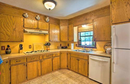 Pet-Friendly Kingston Home with Boat Ramp Access! - Foto 15