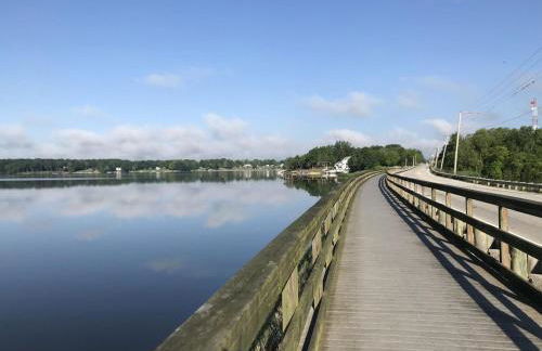 Retreat on Lake Milton - Foto 20