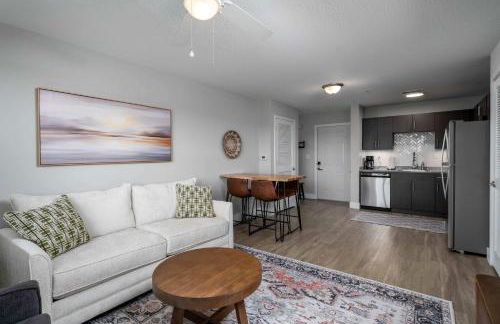 Fourth & River - Top-Floor condo with River Views - 3 King Suites - Foto 7