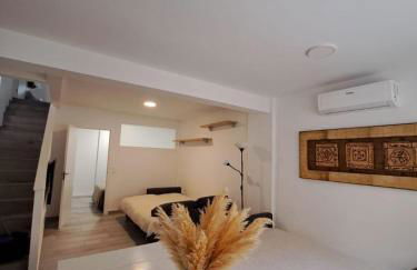 Cozy Apartment up to 6 Persons 3 min to Metro - Foto 5