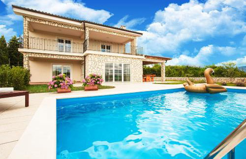 Villa Dora - Photo 1