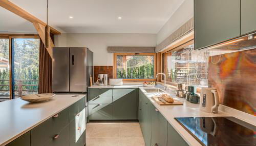 Chalet Diard, Detached Chalet, Alpes Travel, Sleeps 6 to 8 - Foto 4, stove, dishwasher, pet friendly, minibar