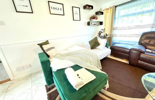 Colchester City Luxury With Free Parking and 5 G WIFI - Foto 12