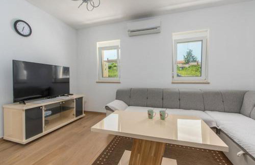 Irma Apartment - Photo 11