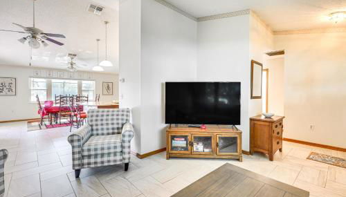 5 Mi to Weeki Wachee Spring Hill Home with Lanai - Foto 4