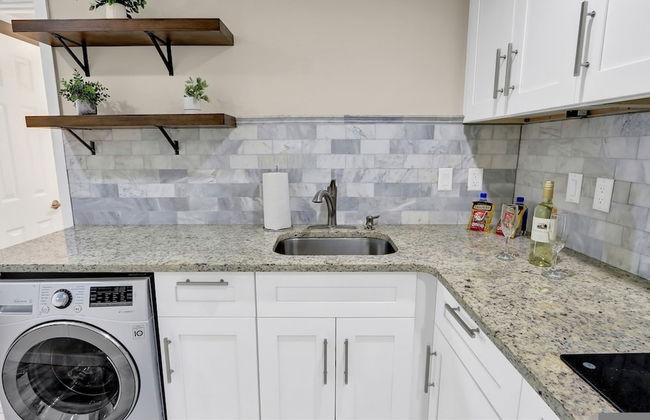 Heart of Buckhead Message Now for Summer Special - Foto 25