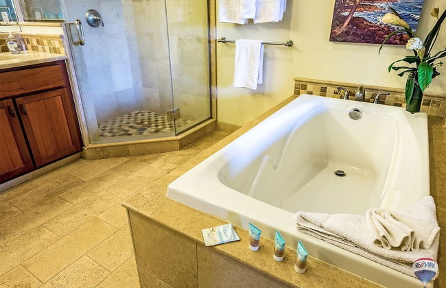 Waipouli Beach Resort E 205 by RedAwning - Photo 15