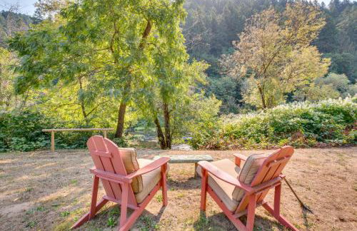 Historic Mapleton Cottage with River Views and Hot Tub - Foto 22