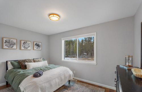 Cozy A-Frame Retreat - Hot Tub, Forest Views - Photo 33