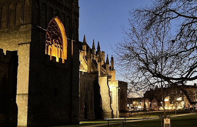 Cathedral Yard in Exeter - Foto 45