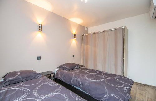 L'ESCAPADE PASSION EXPERIENCE - FAMILY & ANIMAUX Welcome - Balneo SPA Jardin - Elegance & Confort - CLIMATISATION - Elite Premium Properties Services - Foto 25
