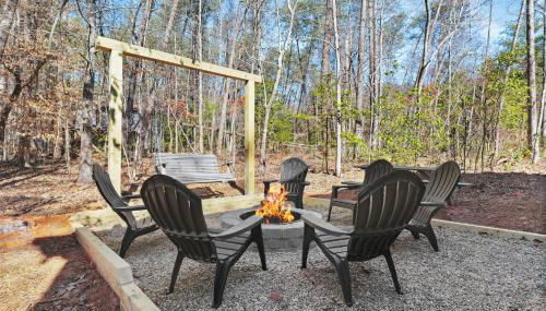 Firefly Lodge - Cozy 4 bedroom cabin minutes to Helen - Foto 4, Garden