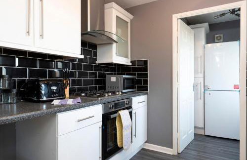 Stylish 3BR Contractor Friendly Long Stays - Foto 2