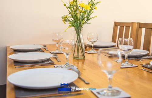 Two Bedroom Apartment By Beds Away Short Lets & Serviced Accommodation Close to Kidlington Airport and Blenheim Palace - Foto 6