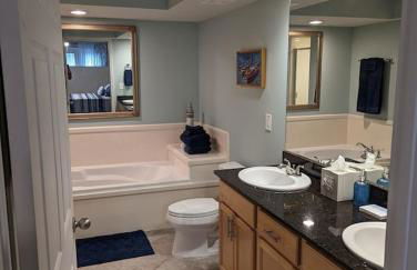 Biloxi Beach Condo-B - Foto 15