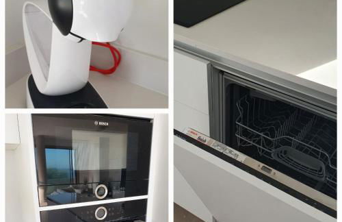 Luxury beachfront apartment with pool, sauna, fitness and gym in province Malaga, Andalusia - Photo 16