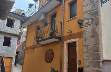 Antico Borgo - A due passi dalle Gole Alcantara - Foto 3