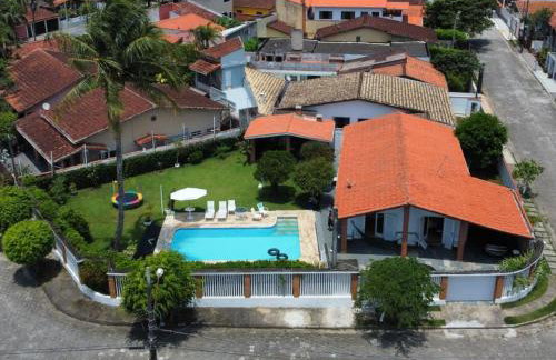 Beach House Heated pool Billiards Air conditioning - Photo 2