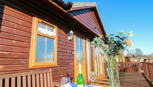 The Fairhaven - Photo 2