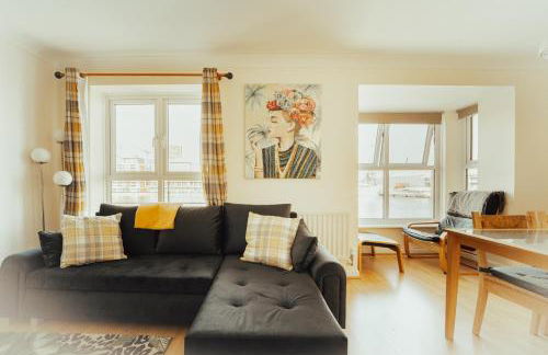 Luxury Riverview 2Bed Apt- 5 mins from Excel London, Canary wharf, 02 Arena - Free Parking - PlayStation 4 Provided - Foto 4