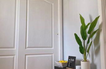 Private Apt King Suite, L.I, NY-Hamptons to NYC - Photo 2