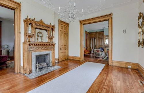 Farnsworth Mansion - Foto 17