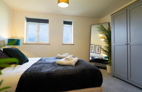 Moonlight Lodge - 4 bedroom Barn with Hot Tub! - Foto 23