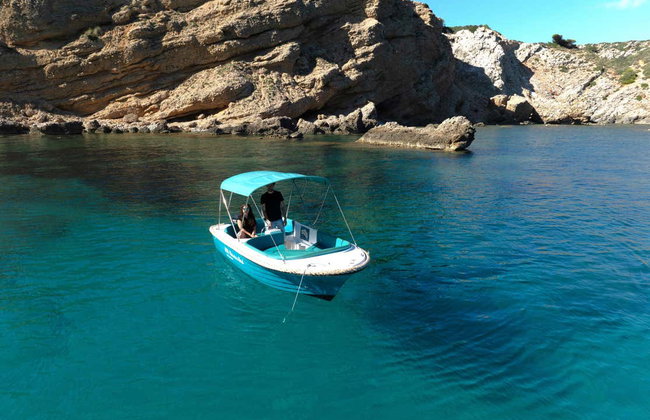 Alquiler de barco sin licencia en Puerto Addaya - Foto 10