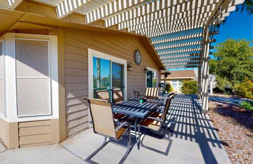 Pool and Hot Tub Access Lake Havasu Lakehouse - Foto 4