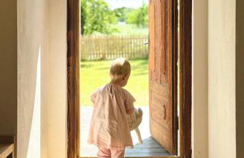 Stodoła pod lasem - Foto 11