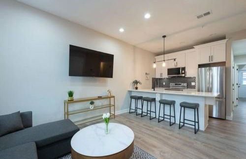 Modern LUX 2BR Apartment in DC with Patio - Foto 1