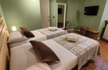 Bellagio Love apartment Pool Near lake Free parking - Foto 22