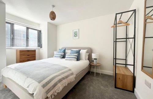 Exceptional 3 bedroom home in Penzance~New~Seaside - Photo 10