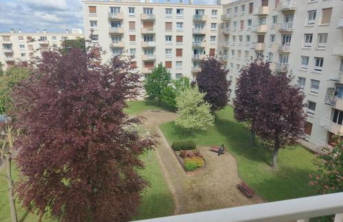 Le Refuge de Céline - Proche Paris-La Défense - Foto 10