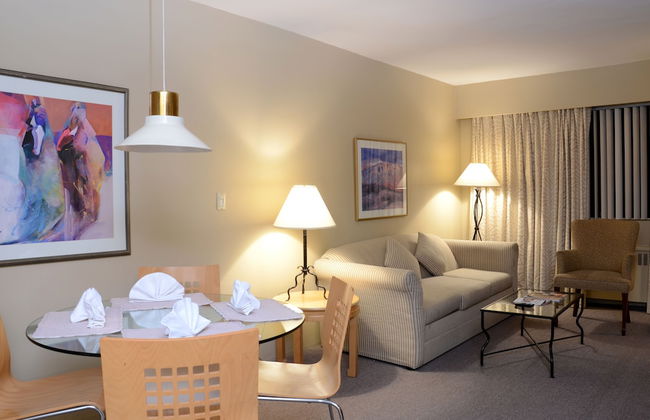 Rosellen Suites At Stanley Park - Foto 47