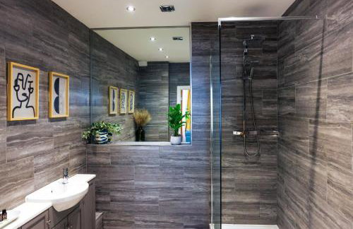 Luxury 1BR Seafront Apartment - Foto 40