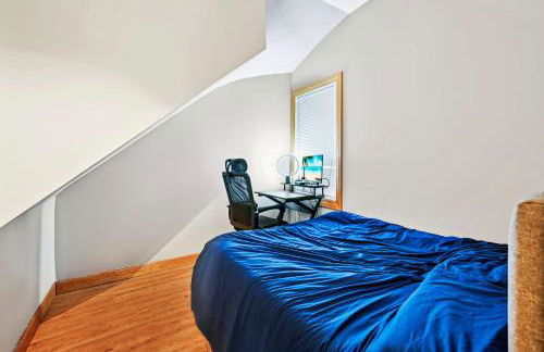 2 Bed Apt w/ Office, Free Parking, Near Wrigley - Foto 15